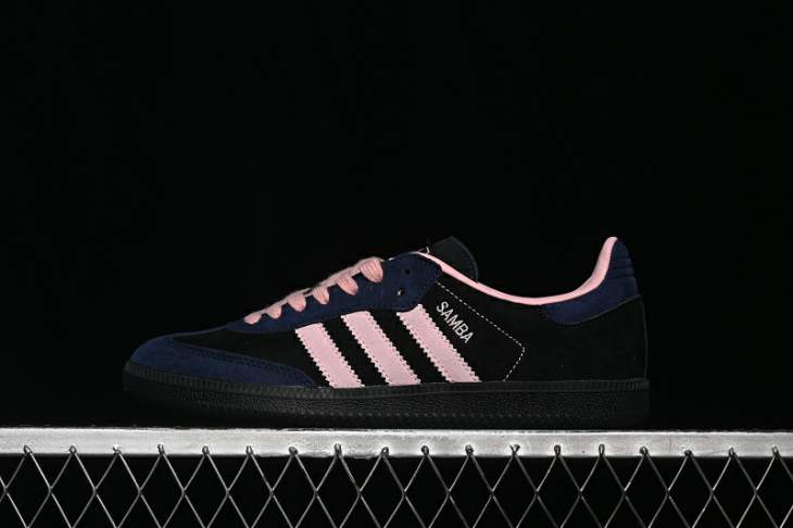 Picture of Adidas Samba _SKUfw23420580282969189fw